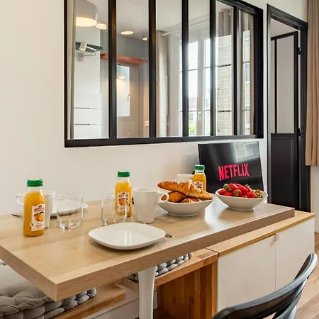Cozy 1-bedroom With All Amenties In Montmartre Appartamento Parigi