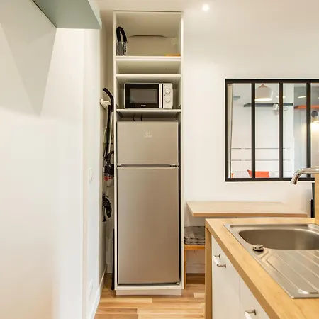 Appartamento Cozy 1-bedroom With All Amenties In Montmartre Parigi