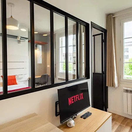 Cozy 1-bedroom With All Amenties In Montmartre