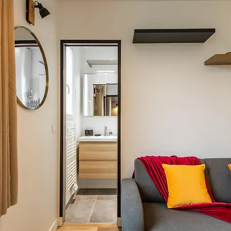 Appartamento Cozy 1-bedroom With All Amenties In Montmartre Parigi