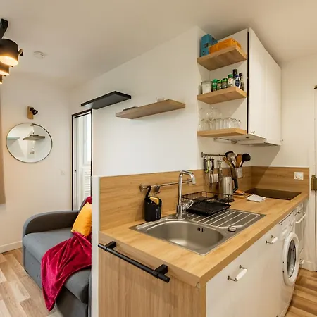 Cozy 1-bedroom With All Amenties In Montmartre Parigi