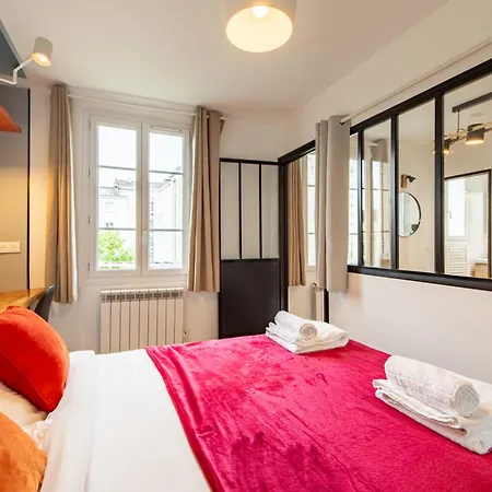 Appartamento Cozy 1-bedroom With All Amenties In Montmartre Parigi