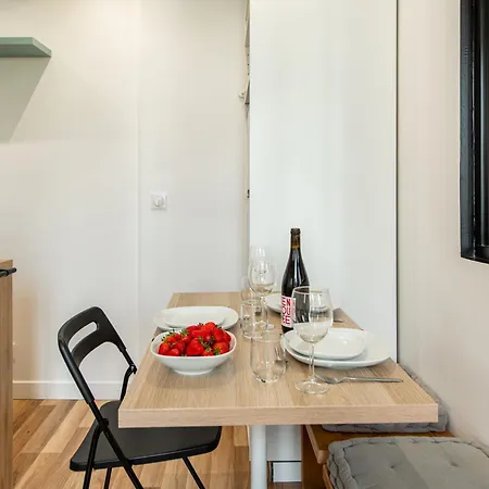 Cozy 1-bedroom With All Amenties In Montmartre Appartamento Parigi